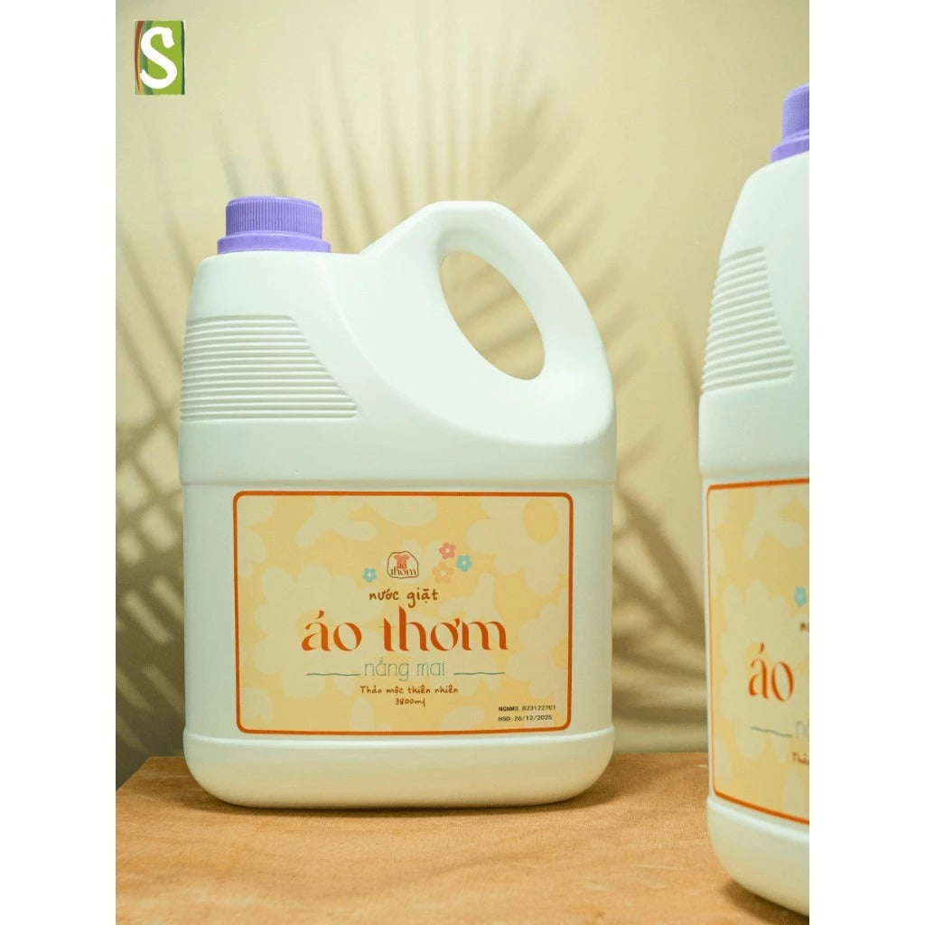 Nước giặt áo thơm - Nắng mai 3,8 lít